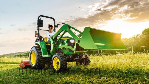 John Deere 3038E avaliação e ficha técnica